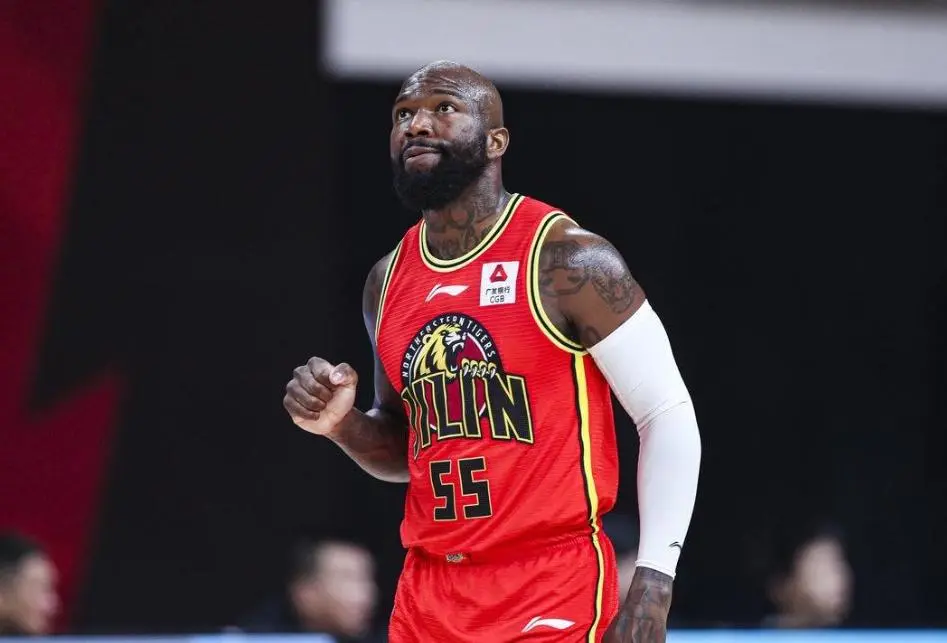 alt, 很吃球权, img alt, 很吃球权, img