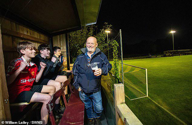 像是一种新, 时候回棚屋 像是一种新, 时候回棚屋