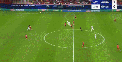 领先, 场对阵梅州