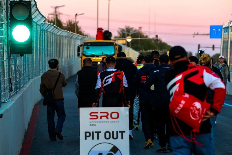 异战绩载誉, sAA, 别亚军收入 异战绩载誉, sAA, 别亚军收入