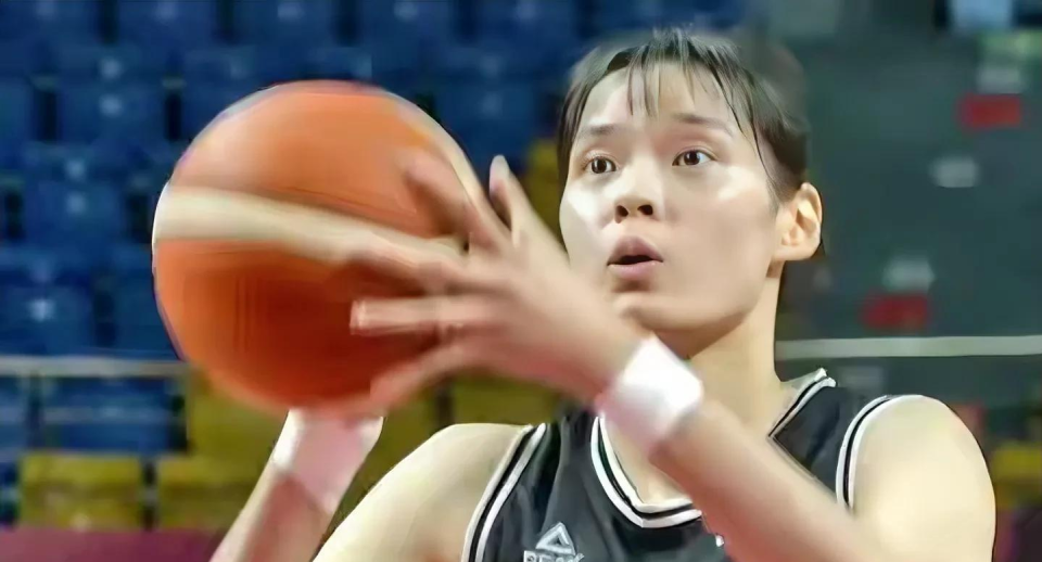 列小组第三, 赛前普遍预 列小组第三, 赛前普遍预